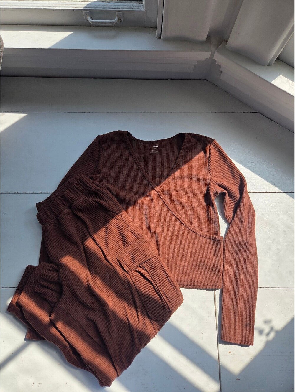 Aerie Brown Waffle Knit Long Sleeve Top and Cargo Jogger Pants Set Medium
